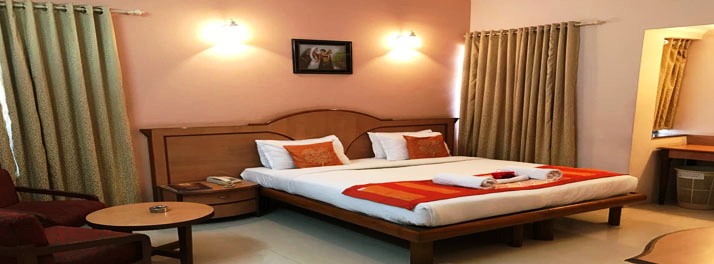 2000/Hotel Woodland - Kolhapur 11.jpg
